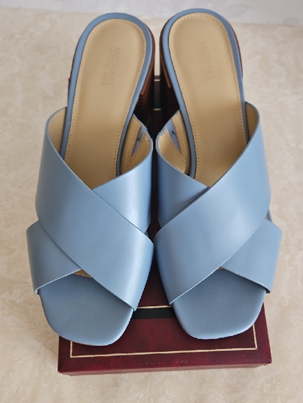 Michael Kors Abbott Leather Slide Mules Shoes, Size 9.